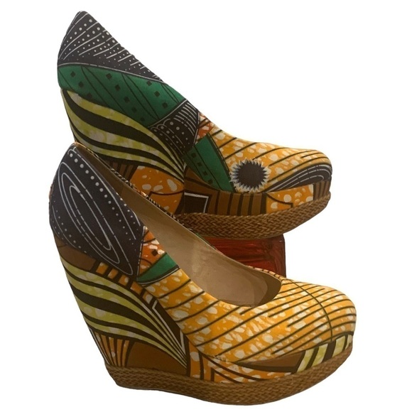 ALDO Forwood Platform Batik Wedge with woven leather trim - Picture 9 of 10